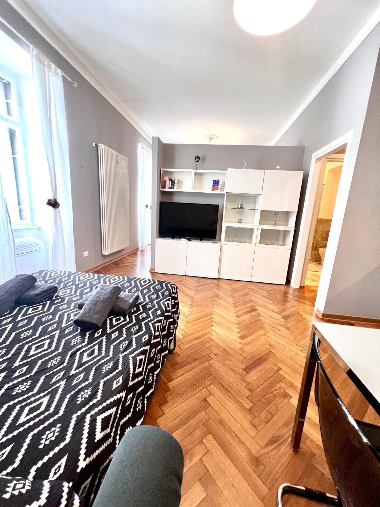 Residence Montanelli Trieste Extérieur photo
